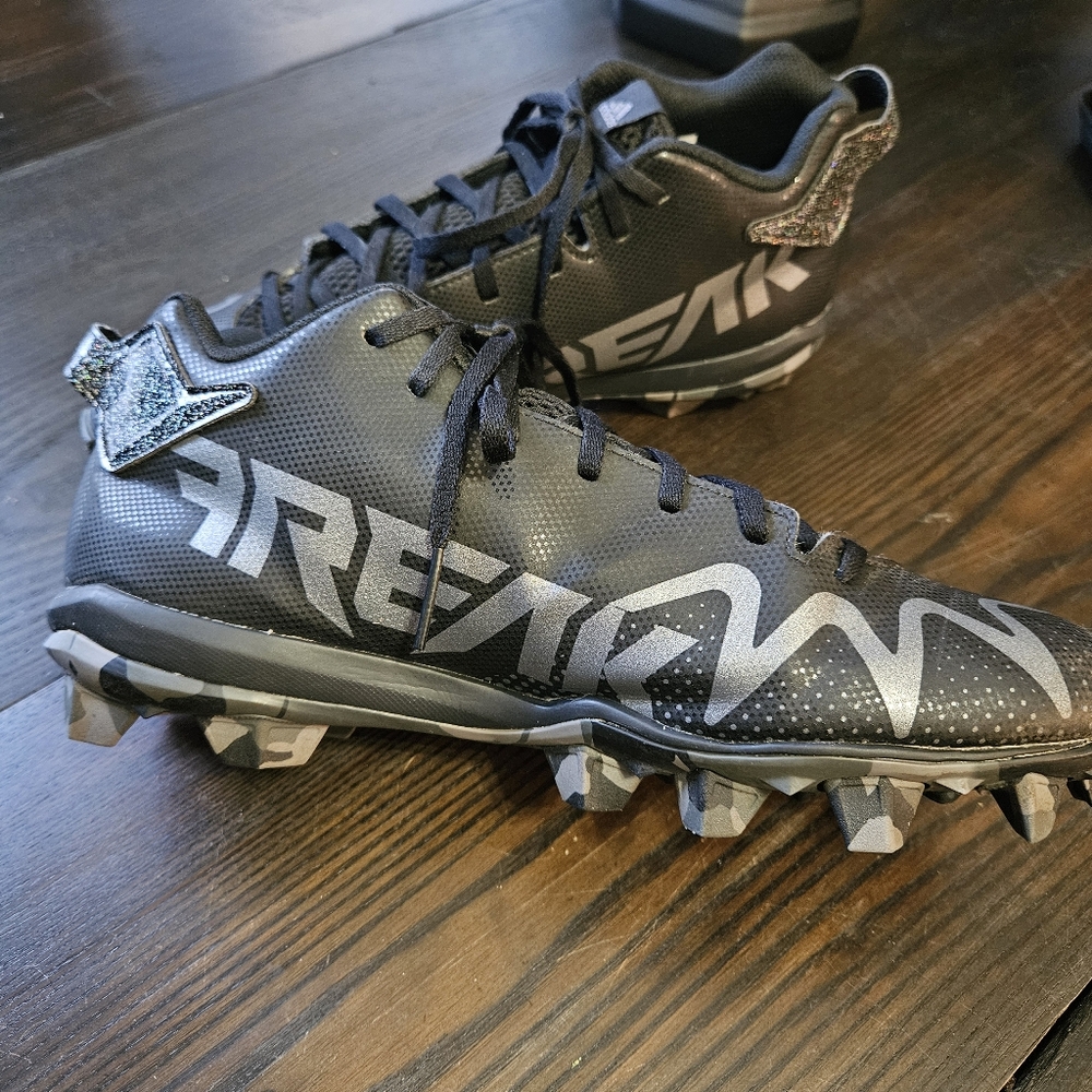 Men's Adidas FREAK cleats